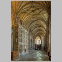 Winchester Cathedral, photo Boris Roman Mohr, flickr,28.jpg